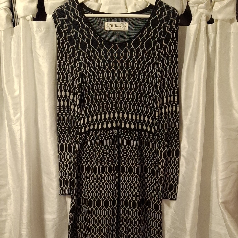 M. Rena Black and White Long Sleeve Sweater Dress Med